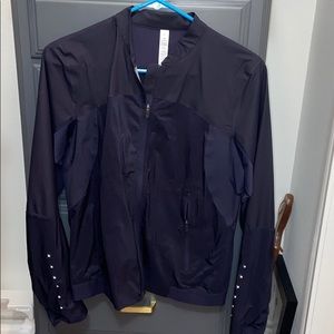 Lululemon windbreaker jacket